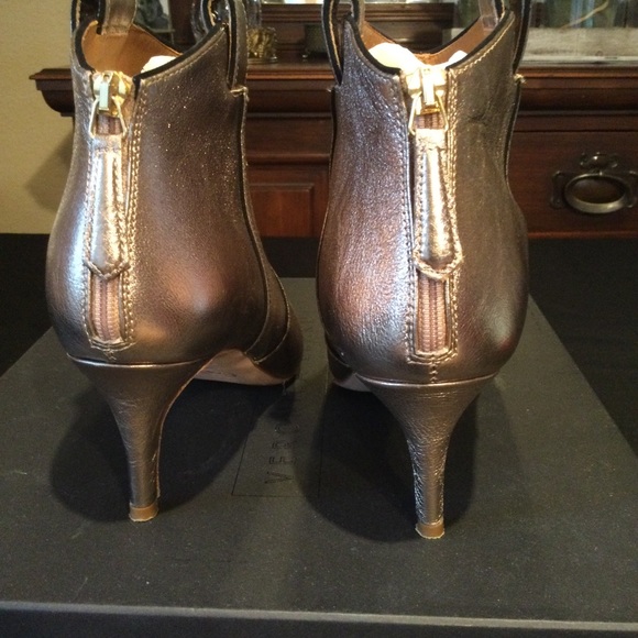 Veronica Beard Lexi Booties - Picture 3 of 7